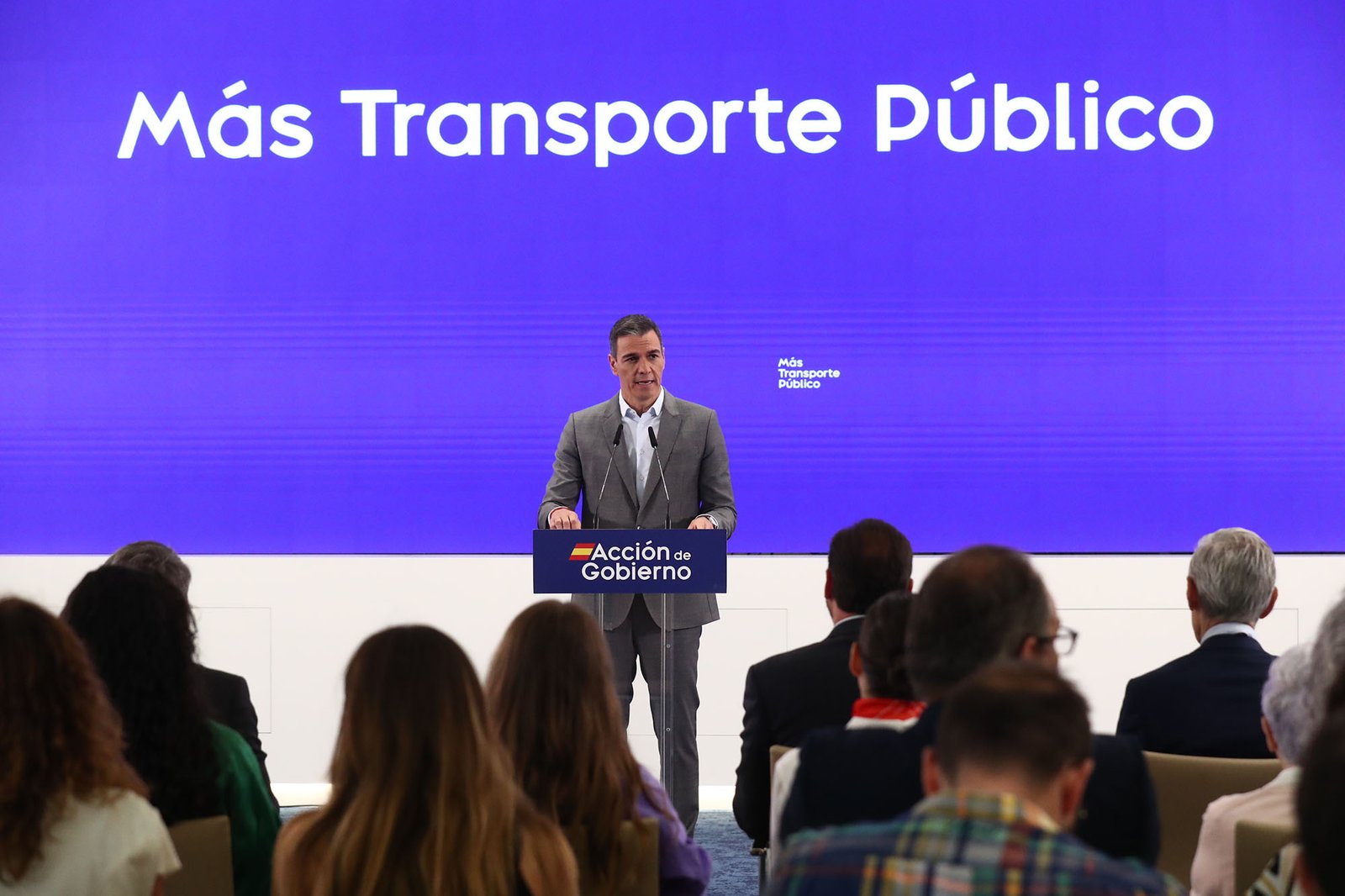 Pedro Sánchez anuncia la inclusión de la bicicleta en las ayudas al transporte público con un fondo de 40 millones de euros